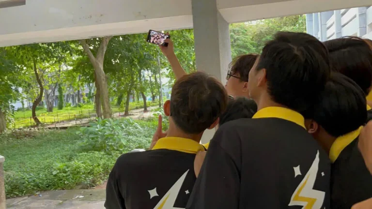 z6472309948310_6365c9078eb2bbec2783b856d80c5744